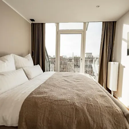 Nuva - Friesenplatz *