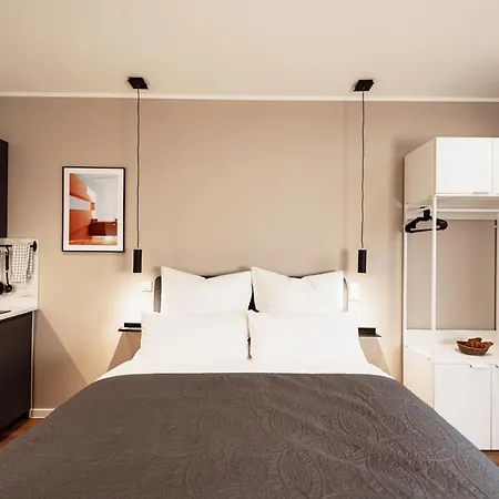 Nuva - Friesenplatz Apartman