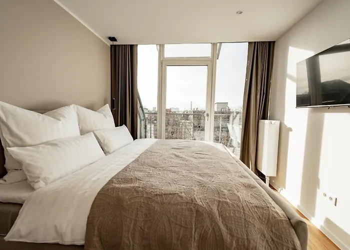 Nuva - Friesenplatz *