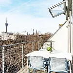 Nuva - Friesenplatz ケルン
