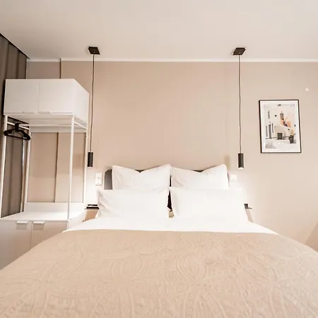 Nuva - Friesenplatz Kolonia