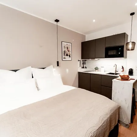 Nuva - Friesenplatz كولونيا