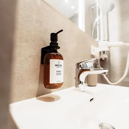 Nuva - Friesenplatz شقة *