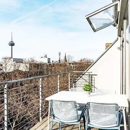 Nuva - Friesenplatz Colonia