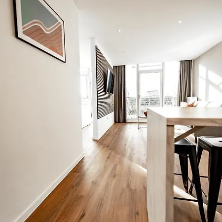 Nuva - Friesenplatz Kolín nad Rýnem