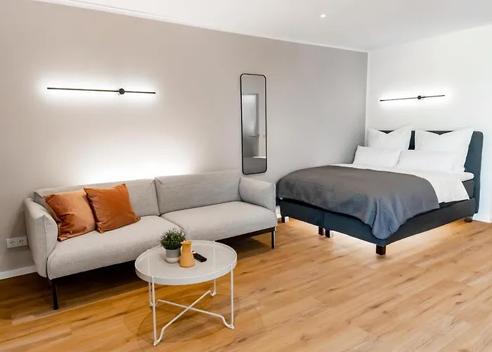 Nuva - Friesenplatz *