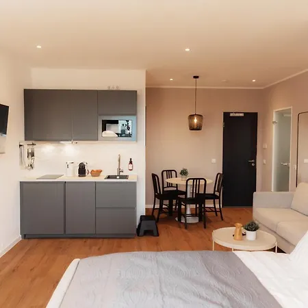 Nuva - Friesenplatz Apartament