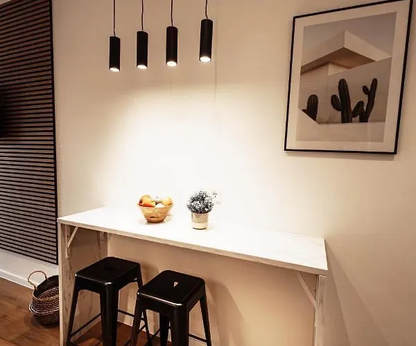 Nuva - Friesenplatz Apartman