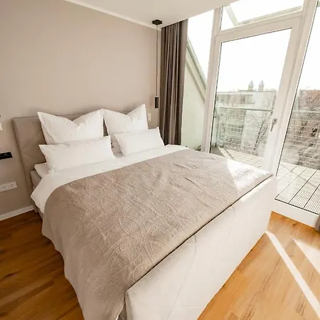 Nuva - Friesenplatz *